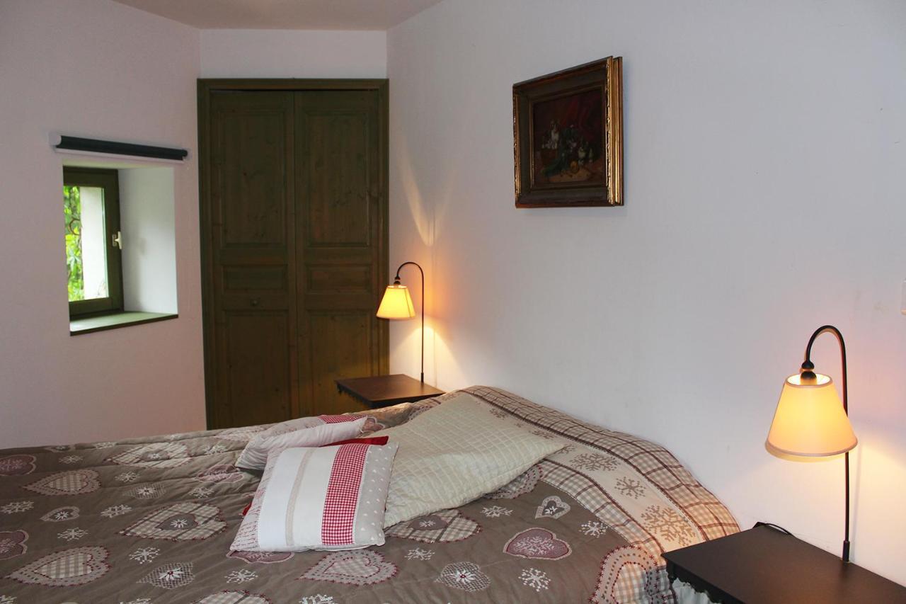 Domaine De Syam - Gites, Chambres D'Hotes & Cabanes Exterior foto