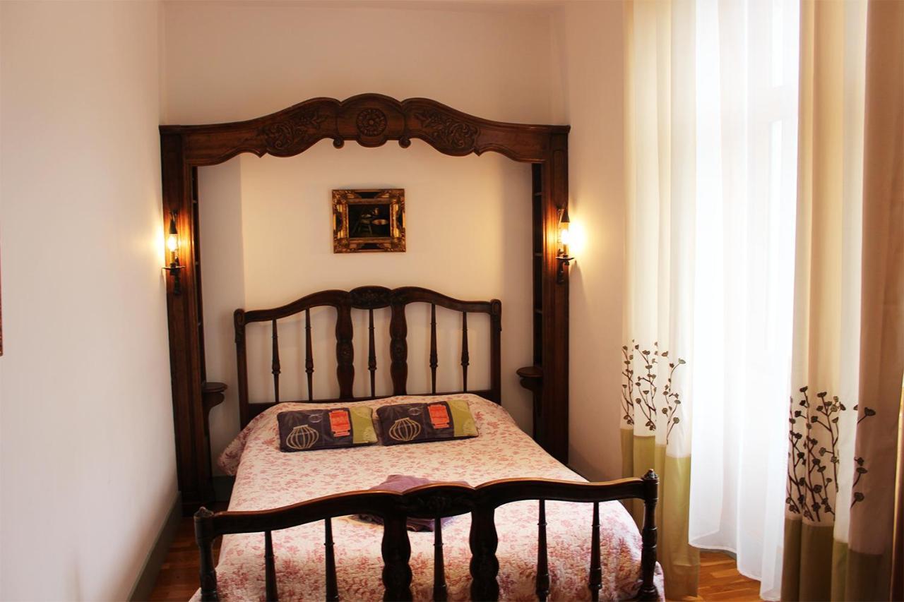 Domaine De Syam - Gites, Chambres D'Hotes & Cabanes Exterior foto