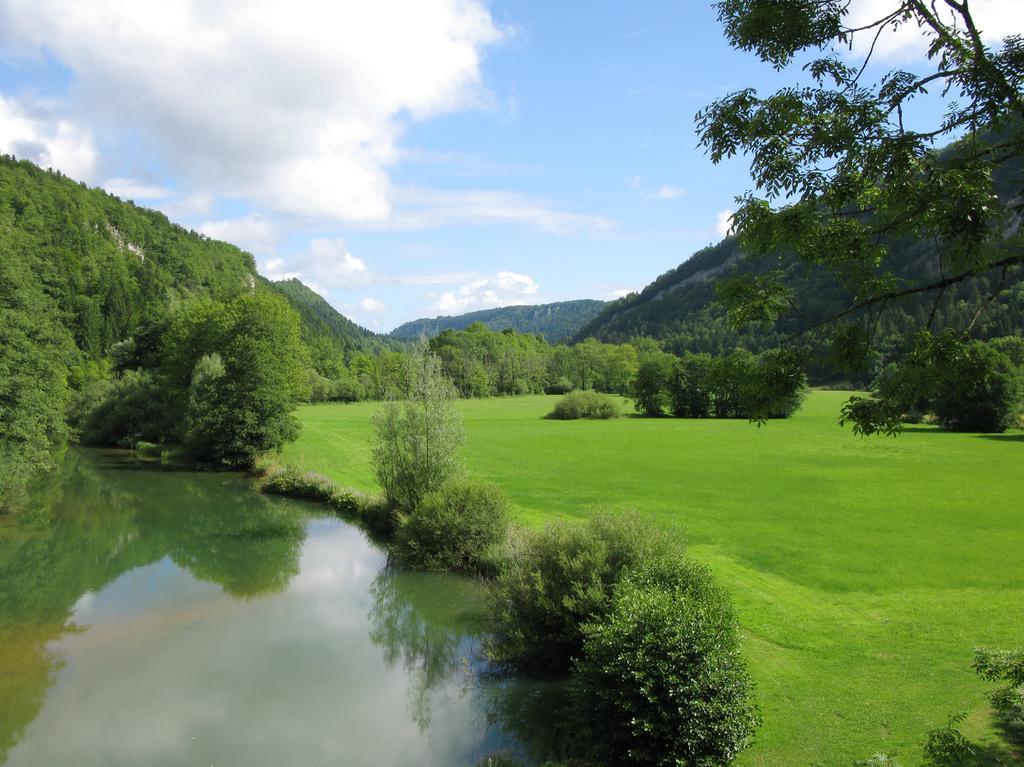 Domaine De Syam - Gites, Chambres D'Hotes & Cabanes Exterior foto