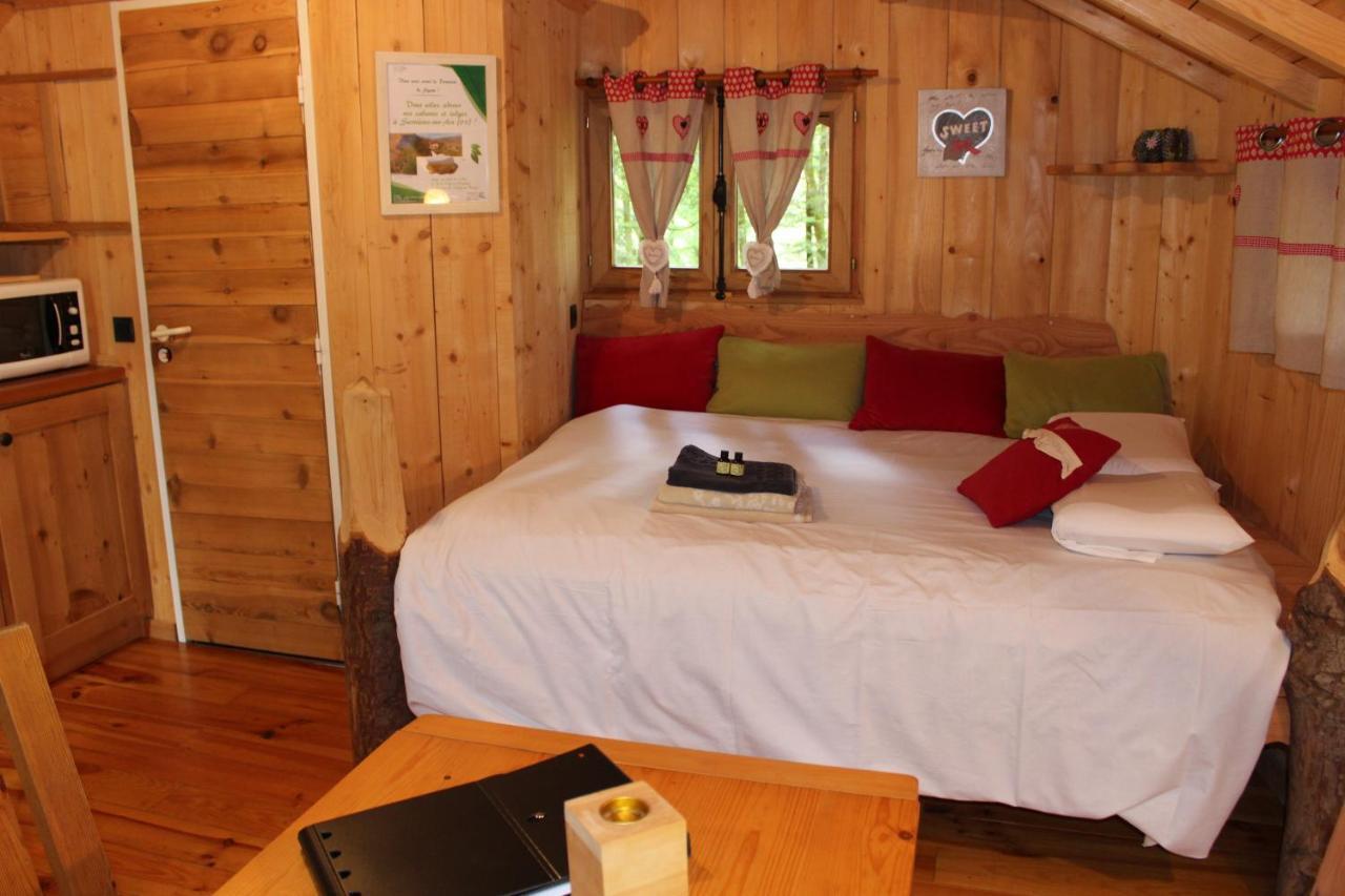 Domaine De Syam - Gites, Chambres D'Hotes & Cabanes Exterior foto